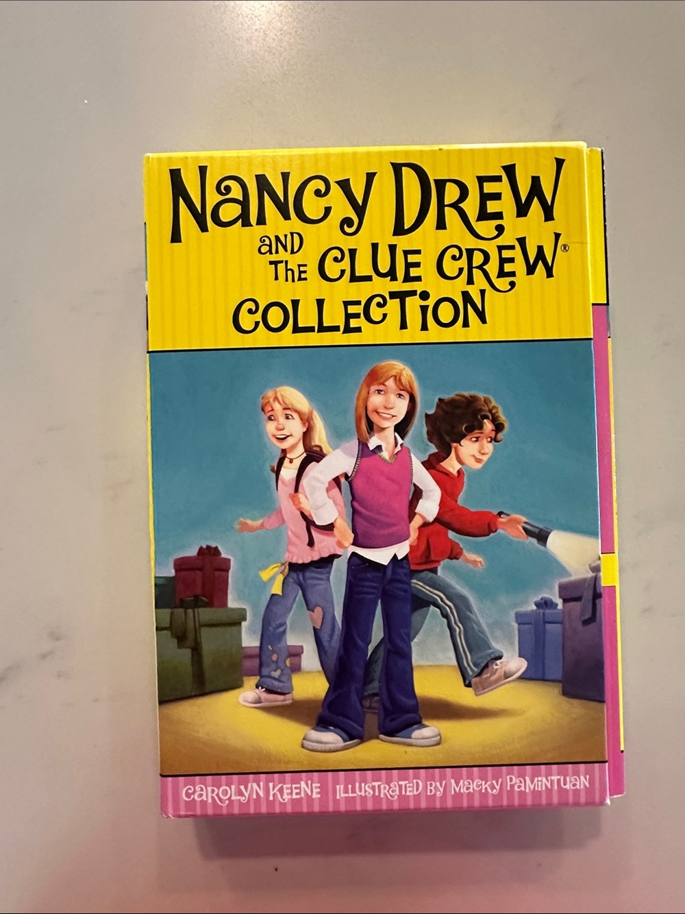 and The Clue Crew Collection - Yellow Cover Kids Book